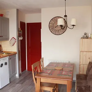 Appartement Beau Deux Pièces, Isola 2000